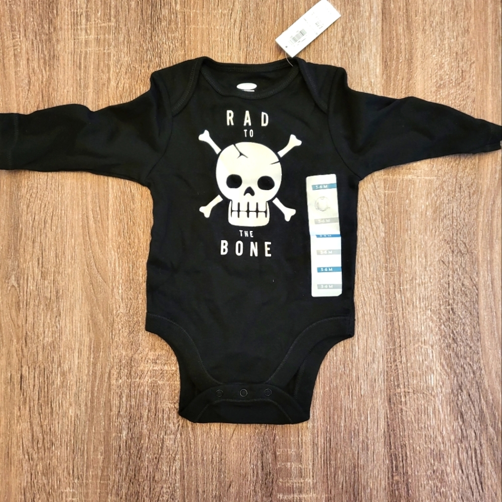 BRAND New infant Halloween onesie